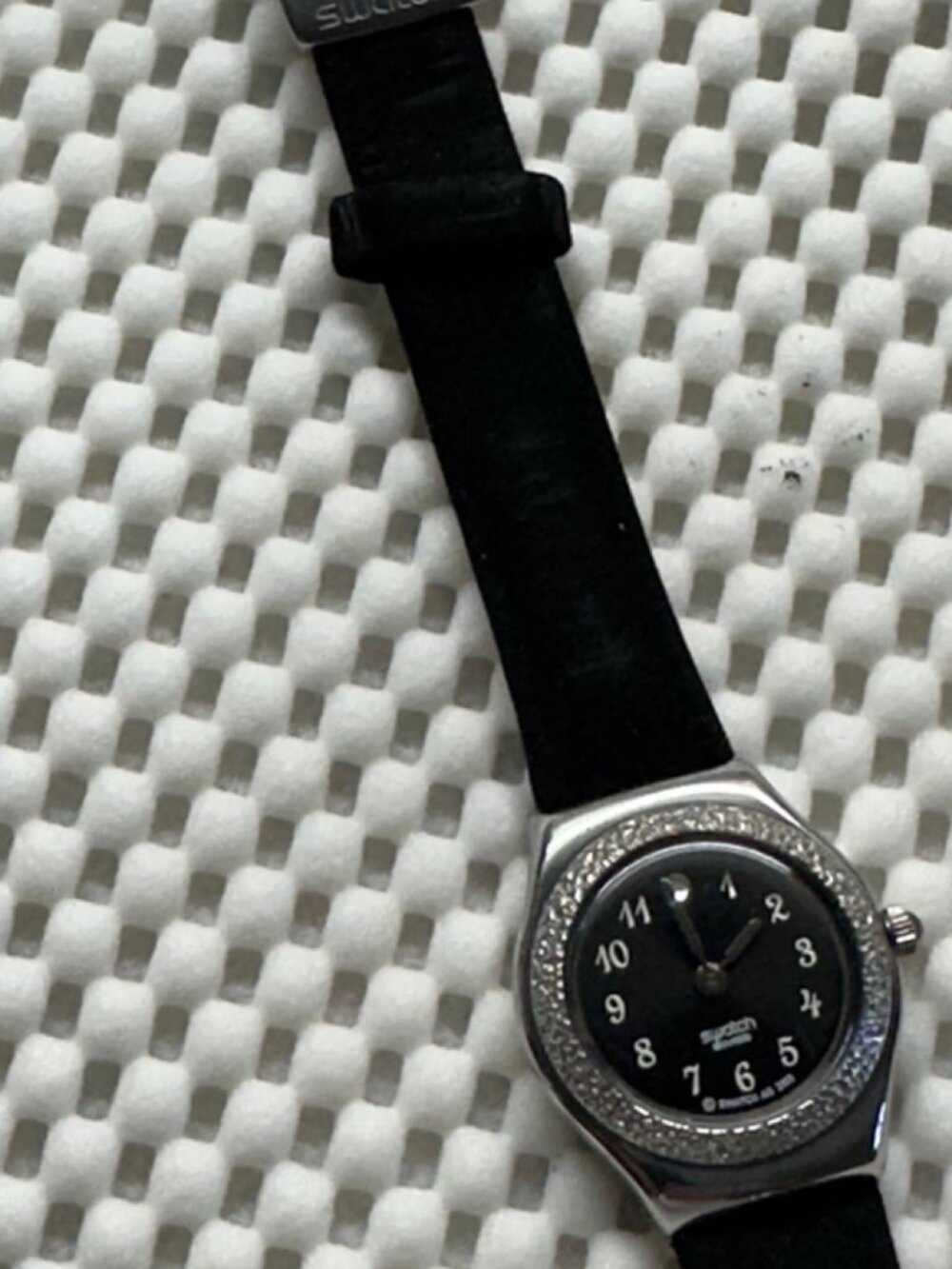 Swatch Watch Uccello Notturno YSS152 Vintage 2002
